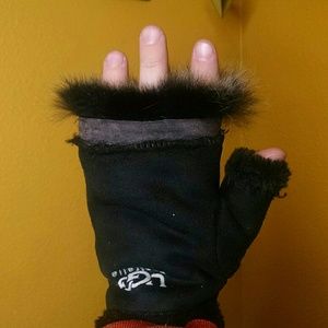 Ugg Fingerless Gloves
